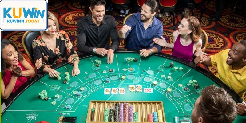 Anh em nên chọn bàn chơi với các Croupier chuyên nghiệp